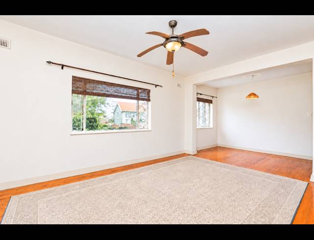 2 BEDROOM APARTMENT FOR SALE IN ESSENWOOD
